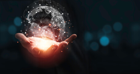 14年的十九座五菱校车拆车还能卖多少钱