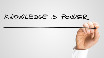 14年的十九座五菱校车拆车还能卖多少钱