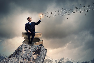 14年的十九座五菱校车拆车还能卖多少钱