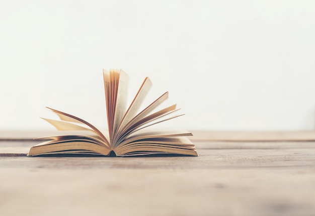 二年级语文上册《植物妈妈有办法》教案设计